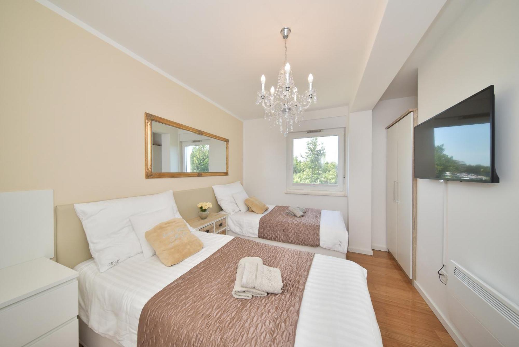Mm Luxury Apartments Gold & Rubin Zadar Chambre photo